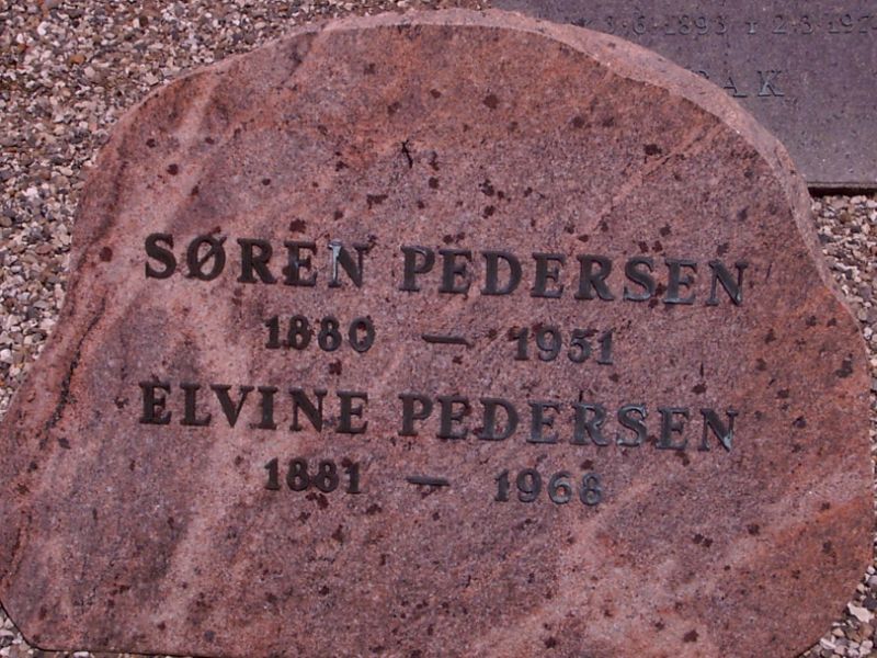 Elvine Pedersen.JPG